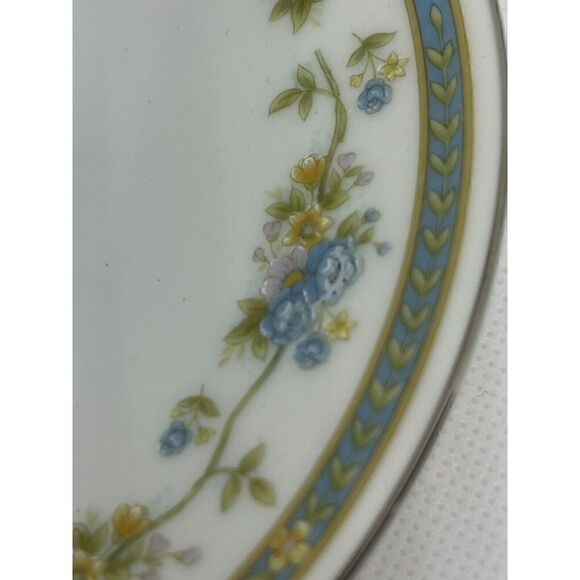 Barclay by Sango Gravy Boat w Attached Underplate Blue Band Laurel Blue Yellow - Picture 3 of 3